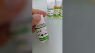 キャンドル作りに最適なシナモンアップルフレグランスオイル